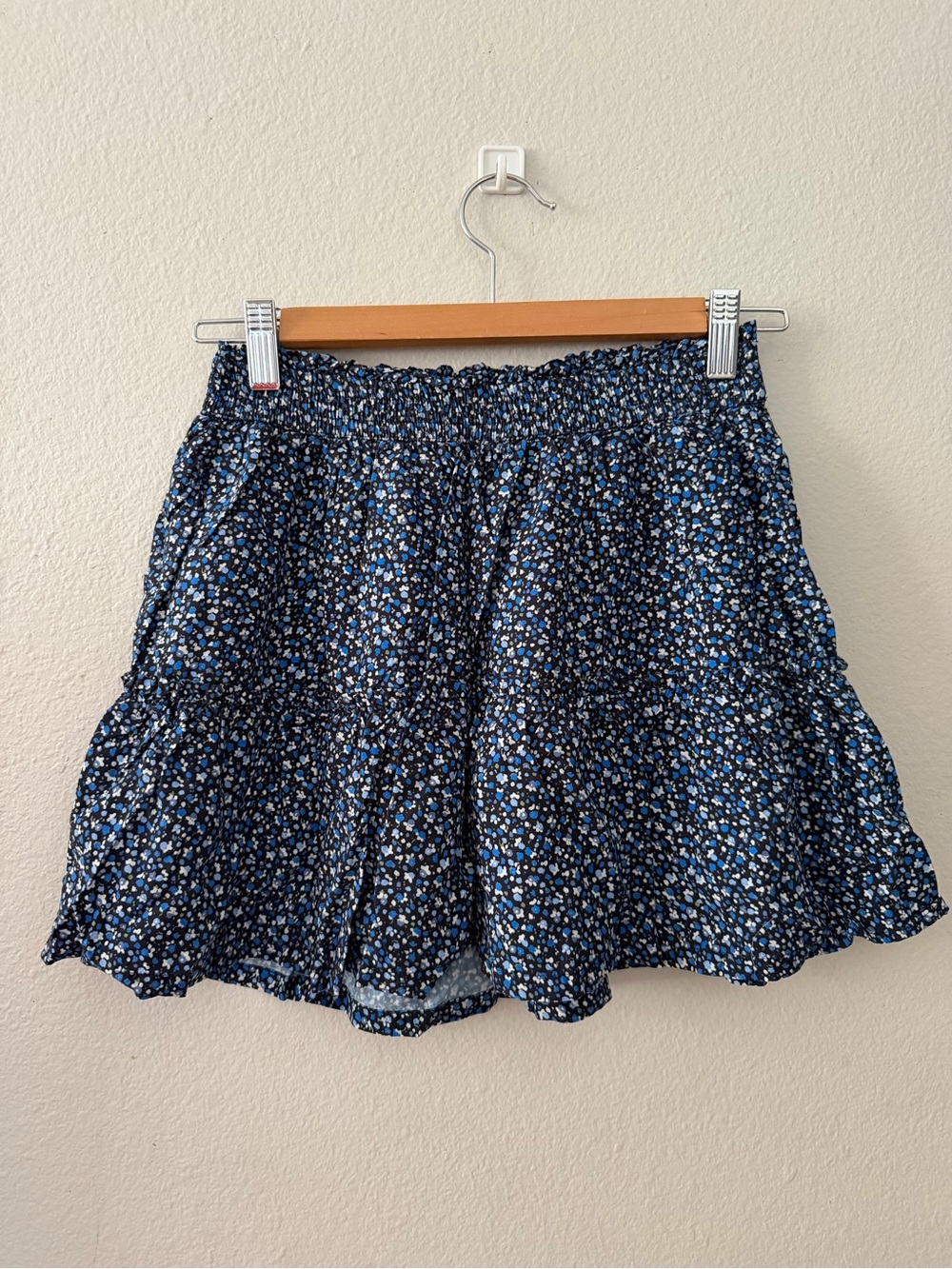 GAP Navy Blue Floral Tiered Skort